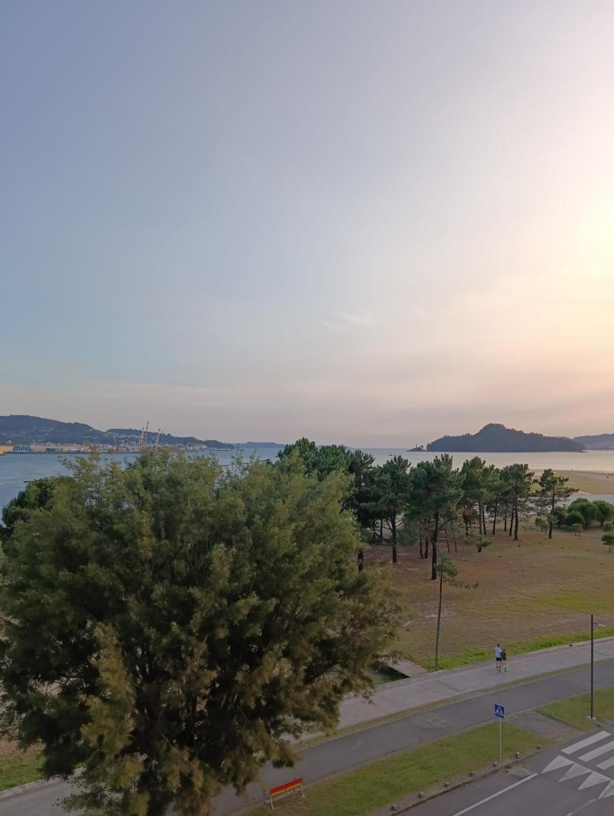 Lourido Playa Apartment Pontevedra Exterior photo
